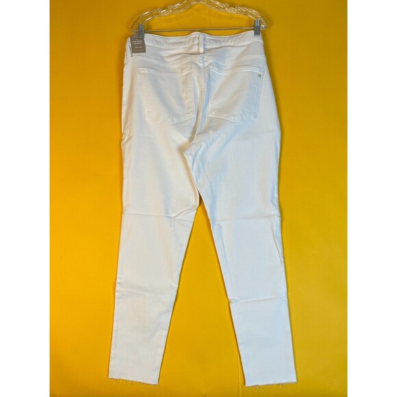 Madewell Taller Mid Rise Skinny Jeans Womens 34 Pure White Denim Button Up NWT - Picture 4 of 10